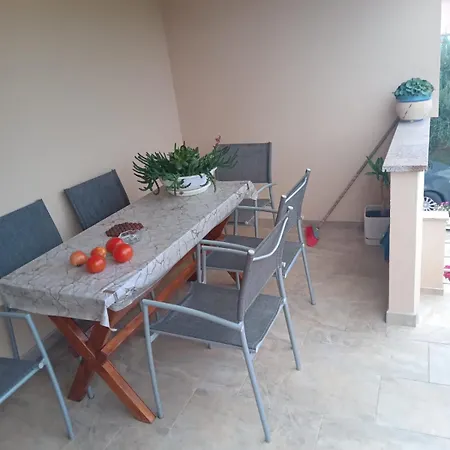 Apartment Bimi *